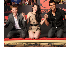 "Breaking Dawn" Handprint Ceremony -- See It Here!