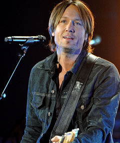 Keith Urban To Undergo Throat Surgery