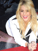 Shakira Gets Walk of Fame Star