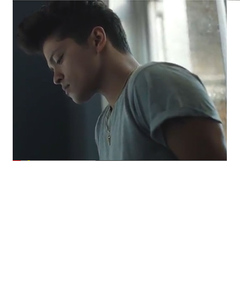 Bruno Mars’ New “Twilight”-Inspired Video