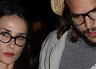 Demi Moore To Divorce Ashton Kutcher