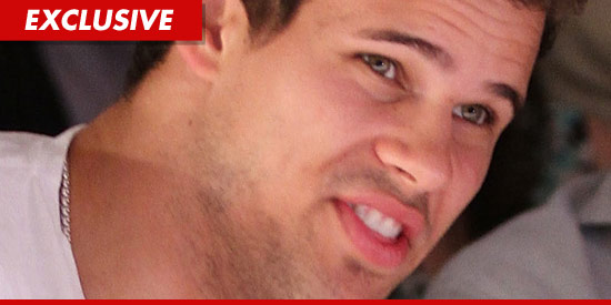 Kris Humphries cannot handle divorce