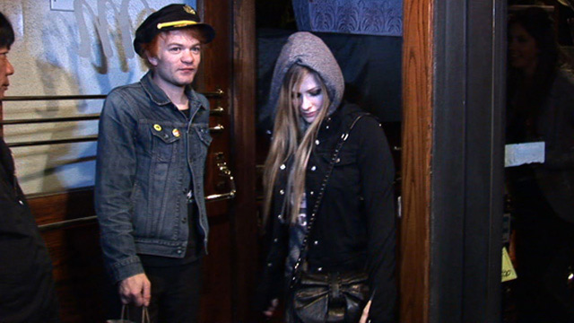 avril lavigne penis