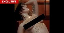 Cheerios: Lady Gaga's Naked O-Face Is O-Kay With Us