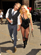 Britney Spears Engaged to Jason Trawick!