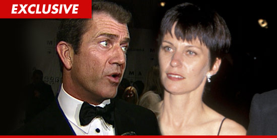 Mel and Robyn Gibson