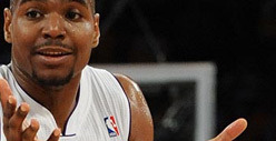 L.A. Lakers Star Andrew Bynum Loses 2 More in L.A.