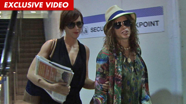 0107_steven_tyler_video_ex