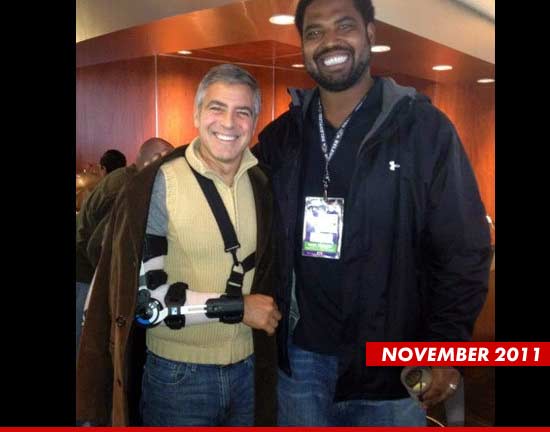 0111_clooney_elbow_sub_swipe