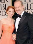 Kelsey Grammer's New Wife Debuts Baby Bump