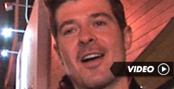 Robin Thicke -- I'd Love to Do a Duet with President Obama!