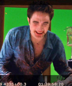 Breaking Dawn: Watch Bloody Birth Scene Bloopers!