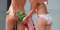Miranda Kerr Gets Touchy-Feely Down Under