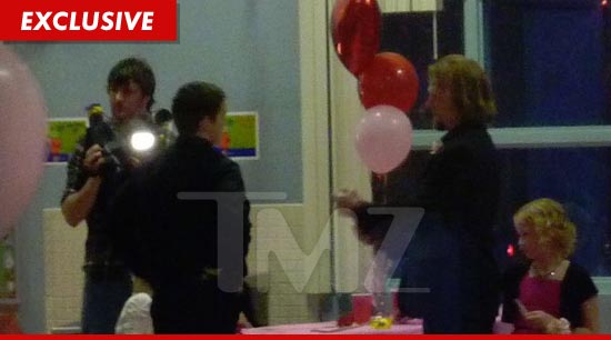0217_sister_wives_tmz_EX
