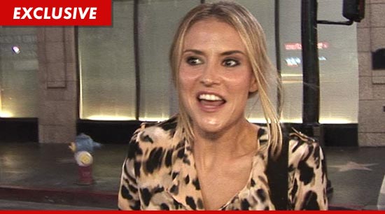 0229-brooke_mueller_tmz-EX