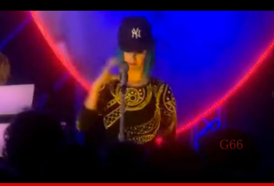 0319_katy_perry_video