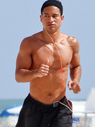 Mario Lopez is "Extra" Ripped