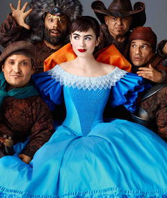 5 Fun Facts About "Mirror Mirror" Star Lily Collins