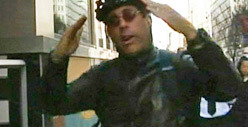 Jerry Seinfeld ... OWNS TMZ PHOTOG