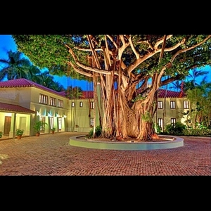 Rosie O'Donnell House -- For $ale!