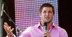 Tim Tebow -- 15,000 Show Up for His Easter Sermon