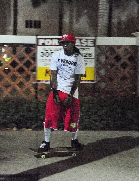 Lil Wayne -- Sk8 or Die!