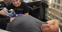 Kelsey Grammer Gets Wife's Name Tattooed on His Hip