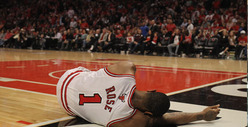 Derrick Rose Tears ACL, Out for the Season