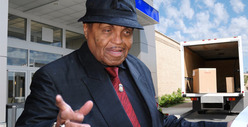 Joe Jackson -- Vegas Mall SABOTAGED My Perfume Business!!!