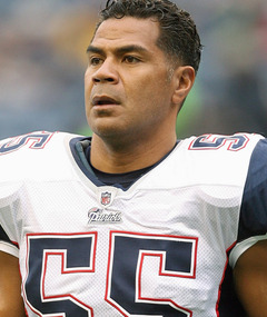 NFL, Hollywood Stars React to Death of Junior Seau