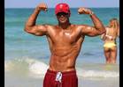 Shemar Moore -- Just Flexing 