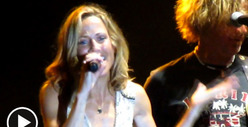 Sheryl Crow -- CHOKES On Stage ... 'My Brain Has Gone to S**t!'