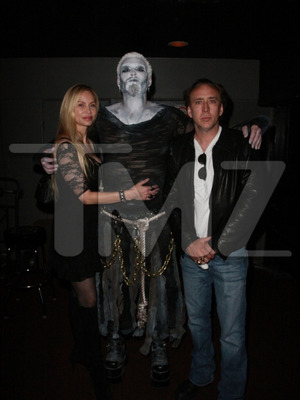 Nicolas Cage -- The Dysfunctional Family Photo