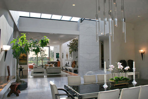 Ellen DeGeneres' New Treehouse!