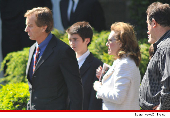 0519_Robert_F_Kennedy_Jr_splash