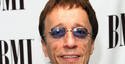 Robin Gibb Dead -- Bee Gees Co-Founder Dies at 62