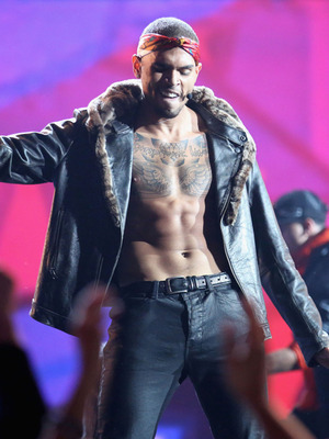 Pink & Carey Hart Slam Chris Brown's Billboard Performance