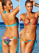 Kate Upton -- The NEW Bikini Photos!