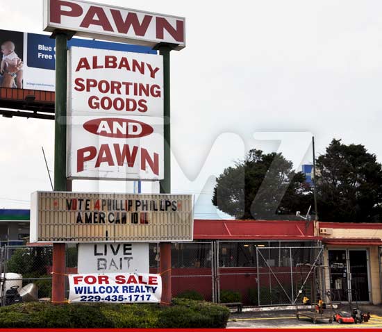 0524_phillips_pawn_shop_TMZ