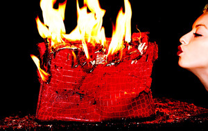 Tyler Shields Destroys a Purse