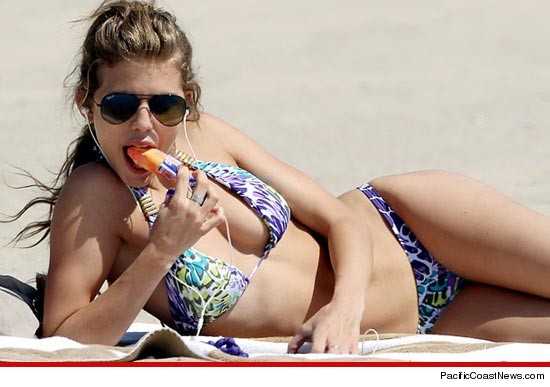 0531_Annalynne-Bikini-Popsicle-Photo_PCN
