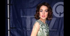 Lindsay Lohan -- Don't I Look Like Liz Taylor? [PHOTO]