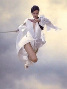 Rihanna & Chris Martin -- Ninja Skills in "Princess of China" Vid!
