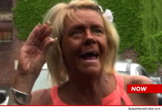 0604-tanning-mom-sub-tmz-2