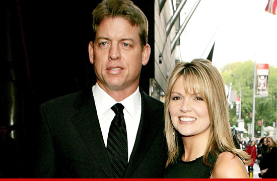 0608_troy_aikman_rhonda_getty