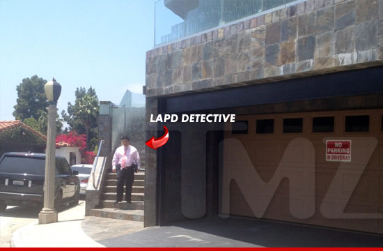 0613_kanye_home_article_detective