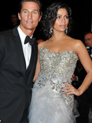 Matthew McConaughey & Camila Alves -- See Their Wedding Picture!