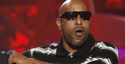 Tone Loc Collapses on Stage