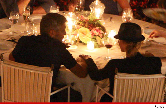 0618_george_clooney_stacy_keibler_ramey