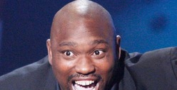 Warren Sapp -- Tackles Debt School Duty ... GRADUATES!